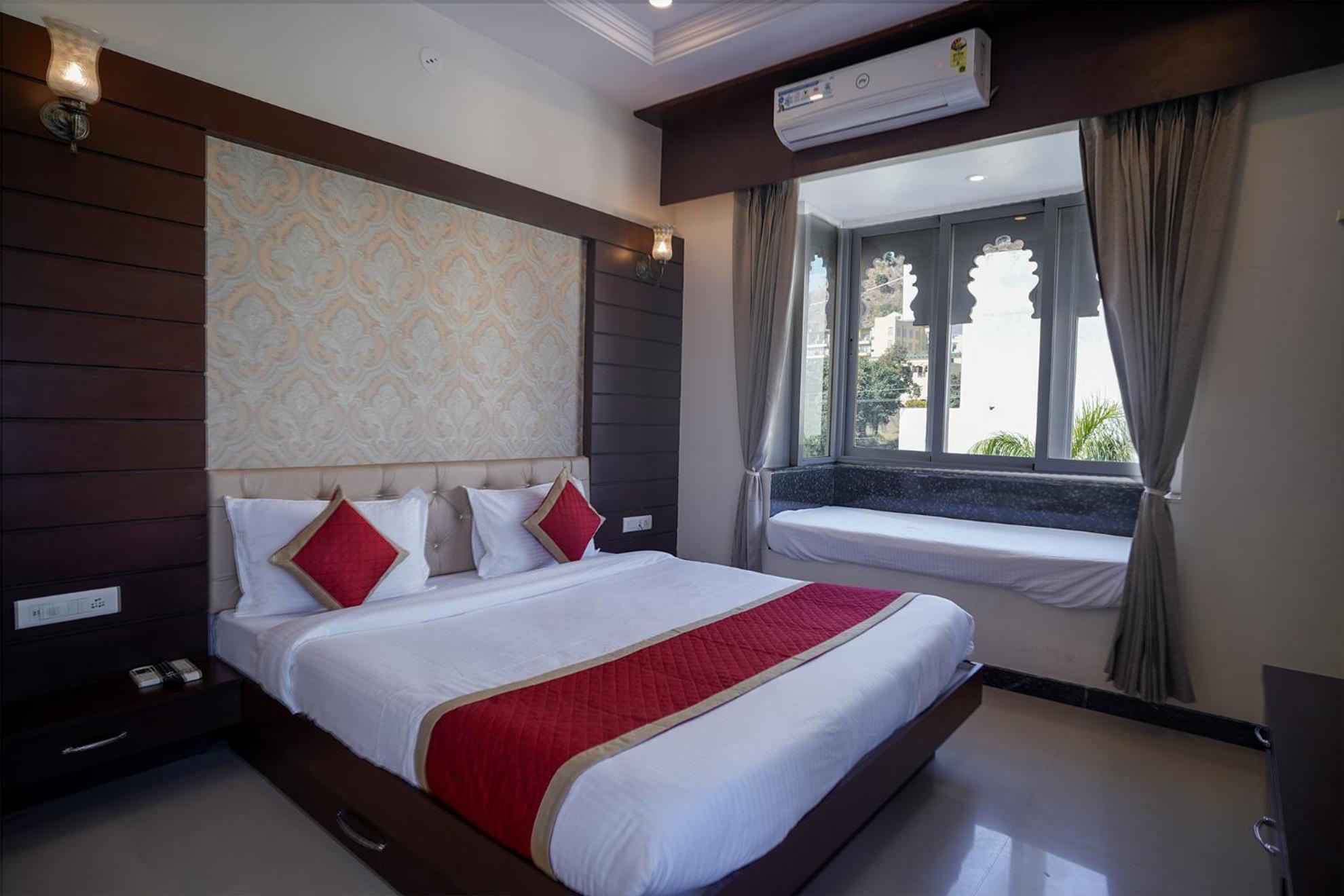 Tiger'S Trail Hotel & Food Court Kumbhalgarh Exterior foto